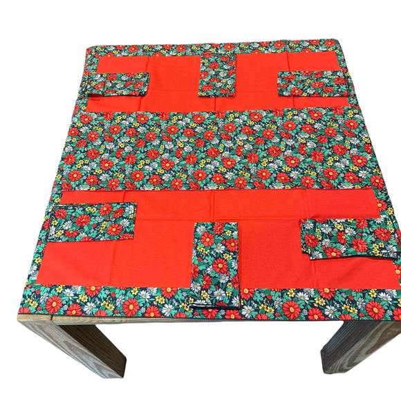 The Fold and the Beatiful Other - The Fold & The Beautiful Floral Dining Linen Set Tablecloth Runner Napkins